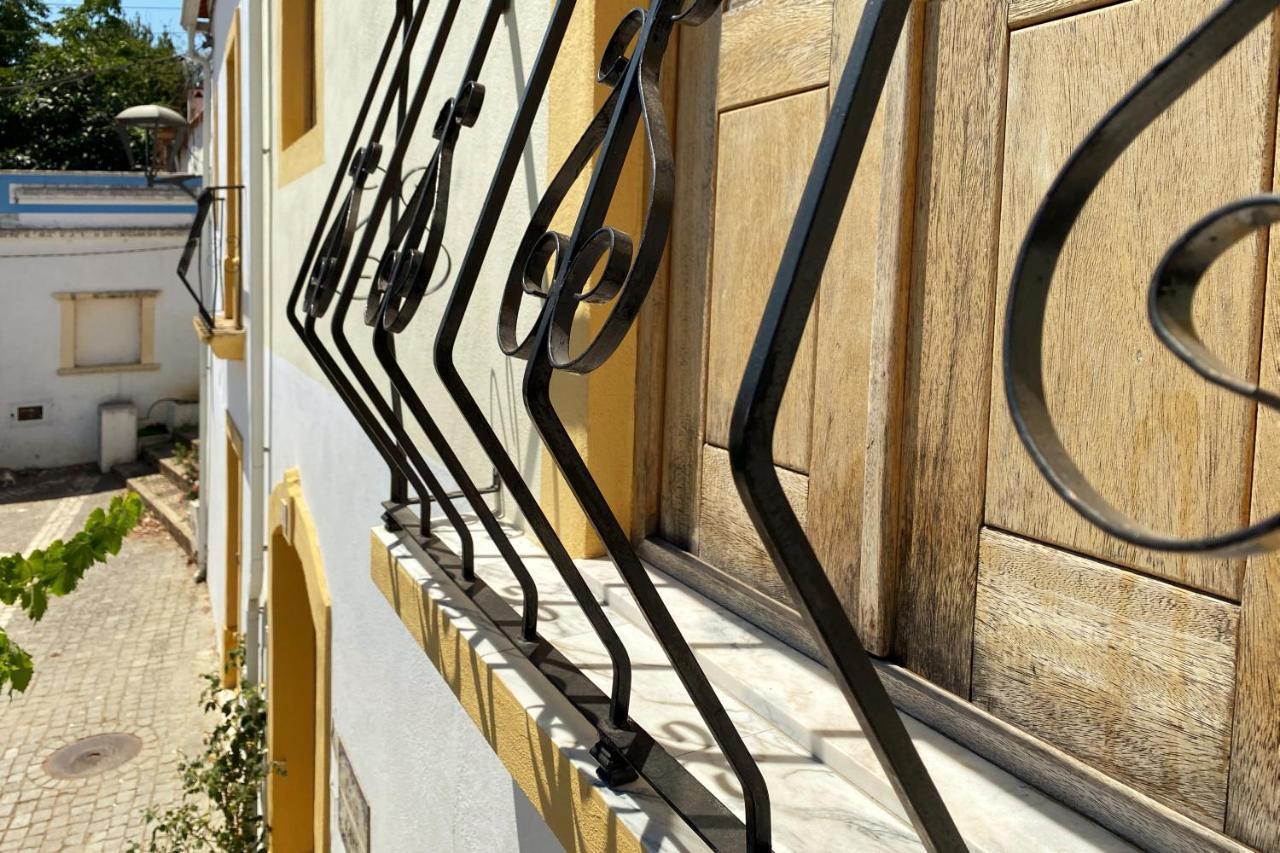 דירות מירנדה דו קורבו Casa D'Avo מראה חיצוני תמונה